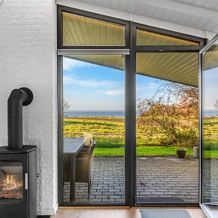 Sigbrit - 100m From The Sea By Interhome Ferienhaus Tranekær