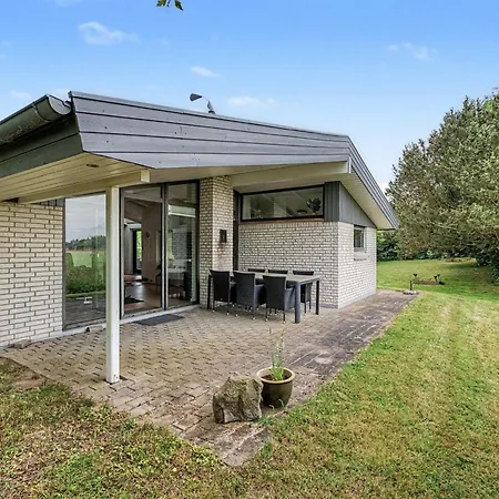 Ferienhaus Sigbrit - 100m From The Sea By Interhome *