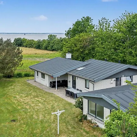 Ferienhaus Sigbrit - 100m From The Sea By Interhome *